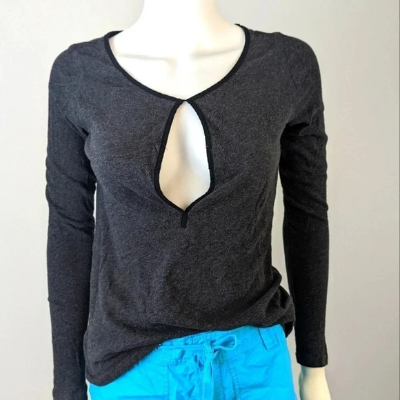 Gap Keyhole Tee Shirt S - Picture 1 of 4